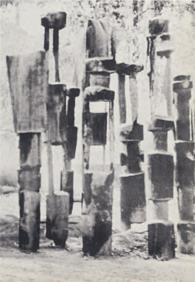 tiwi burial poles