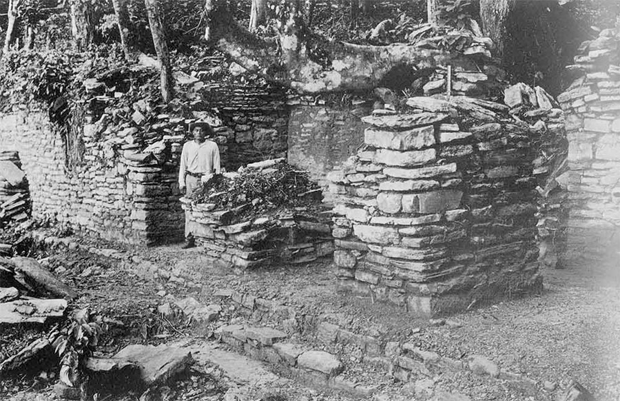 Fig. 1, Central room of Structure J-9 at Piedras Negras, which yielded Miscellaneous Sculptured Stones 8 and 21. Photograph taken after removing fallen masonry debris in room and immediately outside. Note extensive use of thin slabs with roughly worked exposed edges. 