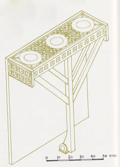 Screen in the King's Tomb from behind: reconstructed drawing, the "three burner stove."