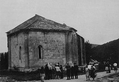 This medieval church near Vaison-la-Romaine, France was one of the highlights of a 1972 Women's Committee tour which focused on medieval Europe. Photo by Kenneth D. Matthews. 
