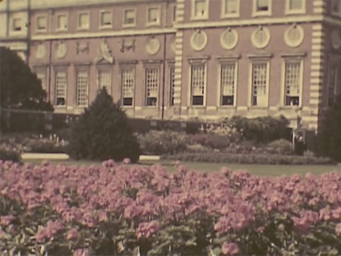 1937 English Gardens thumbnail.
