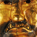 Gold mask, ca 5th-6th century CE. Excavated from Boma Cemetery, Ili, Mongghul Kura (Zhaosu) County, Xinjiang Uygur Autonomous Region, China. © Xinjiang Uygur Autonomous Region Museum.